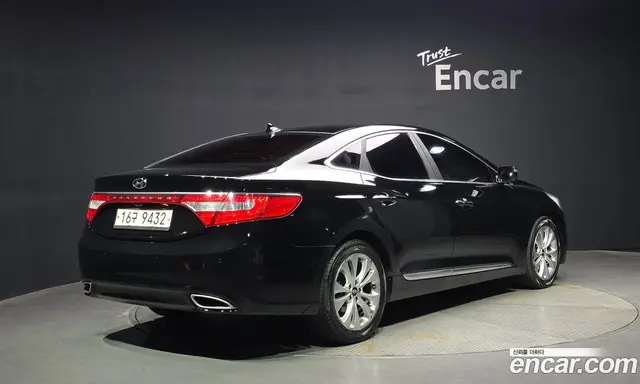 Hyundai Grandeur 2011 3.0 автомат (гидро), миниатюра 2