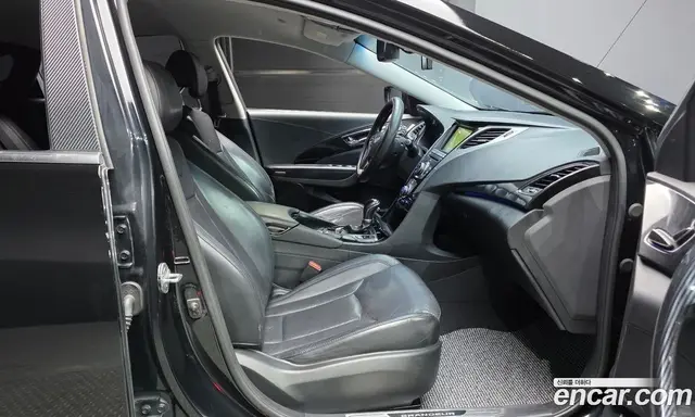 Hyundai Grandeur 2011 3.0 автомат (гидро), миниатюра 11