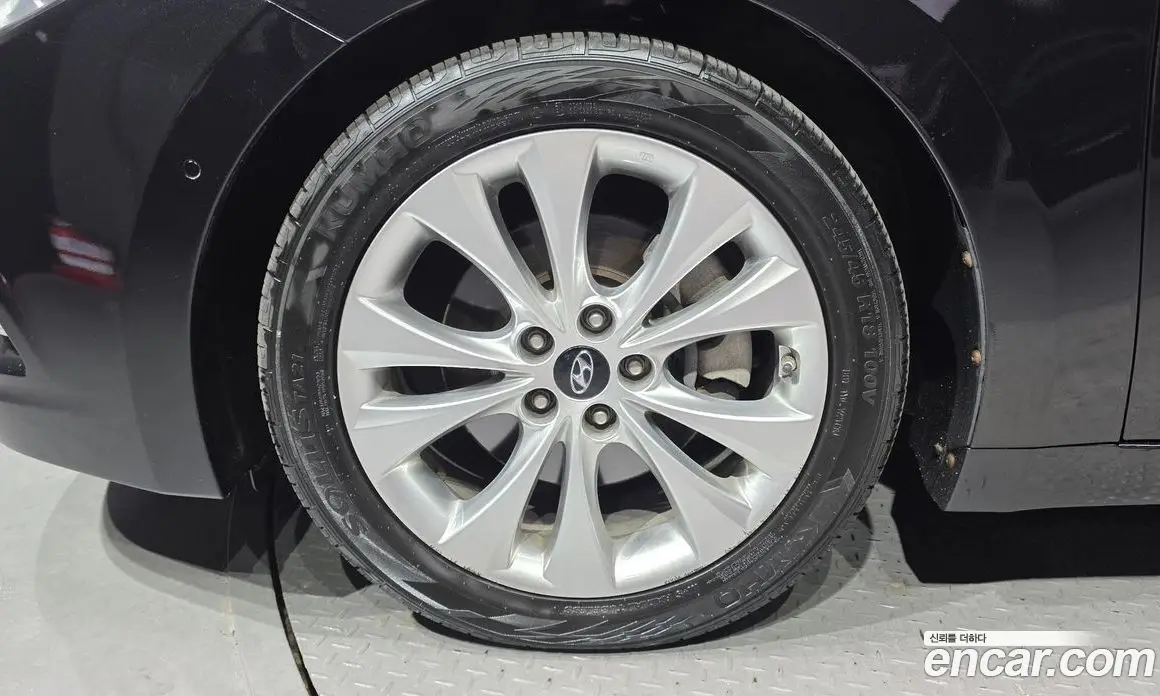 Hyundai Grandeur 2011 3.0 автомат (гидро), фото 5