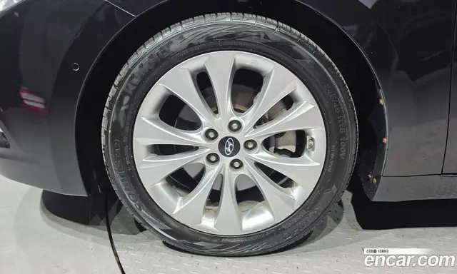 Hyundai Grandeur 2011 3.0 автомат (гидро), миниатюра 5