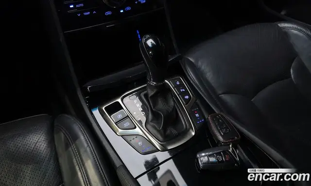 Hyundai Grandeur 2011 3.0 автомат (гидро), миниатюра 9