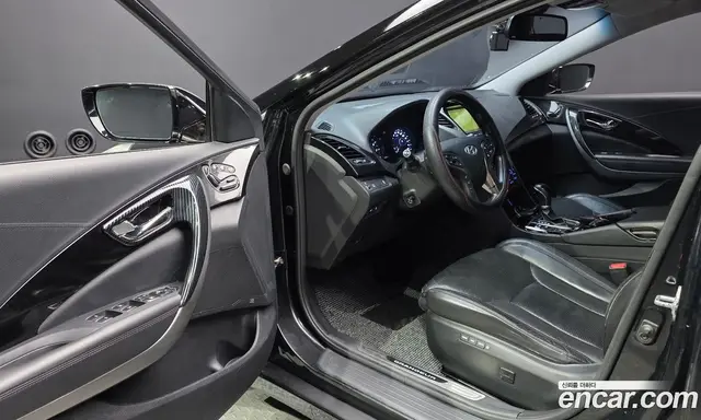 Hyundai Grandeur 2011 3.0 автомат (гидро), миниатюра 10