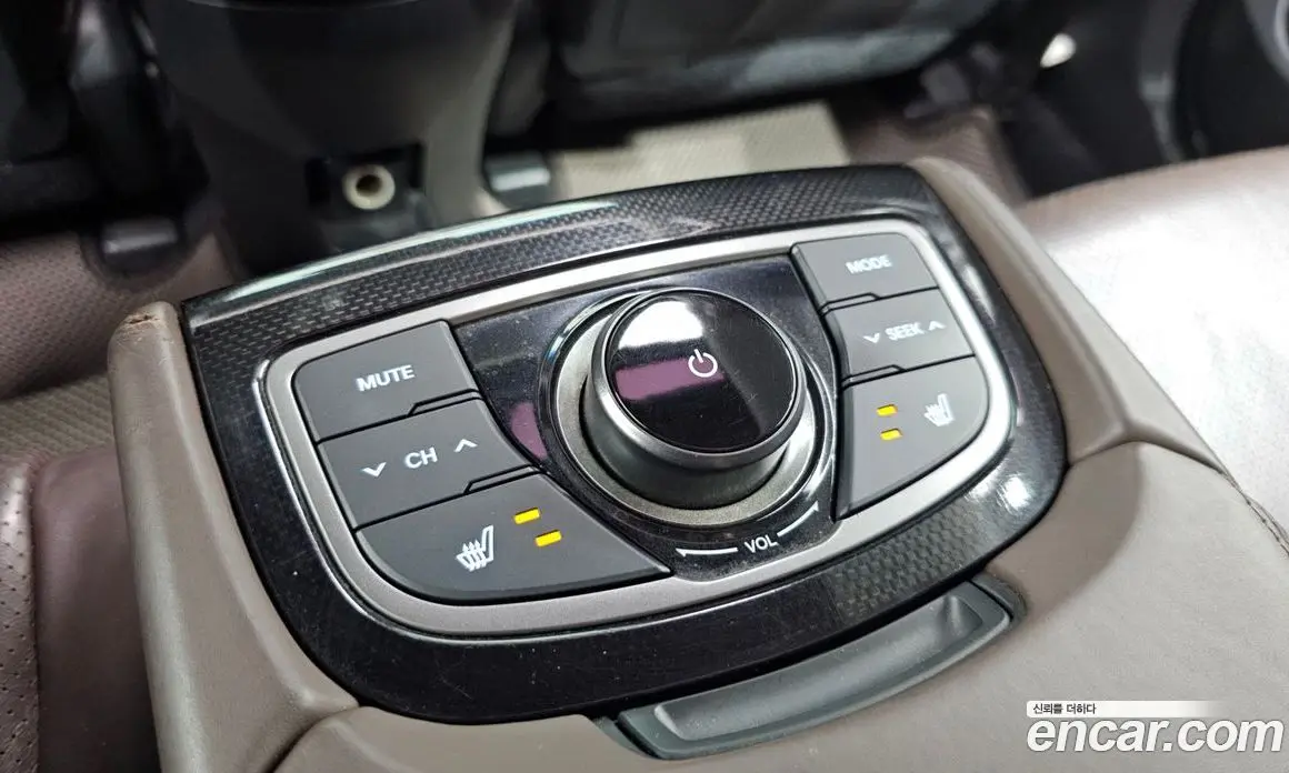 Hyundai Grandeur 2012 3.0 автомат (гидро), фото 18 Hyundai Grandeur 2012 3.0 автомат (гидро), фото 18