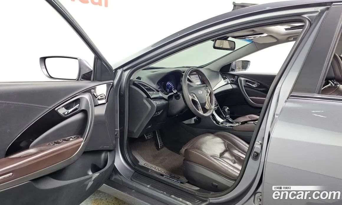 Hyundai Grandeur 2012 3.0 автомат (гидро), фото 10 Hyundai Grandeur 2012 3.0 автомат (гидро), фото 10