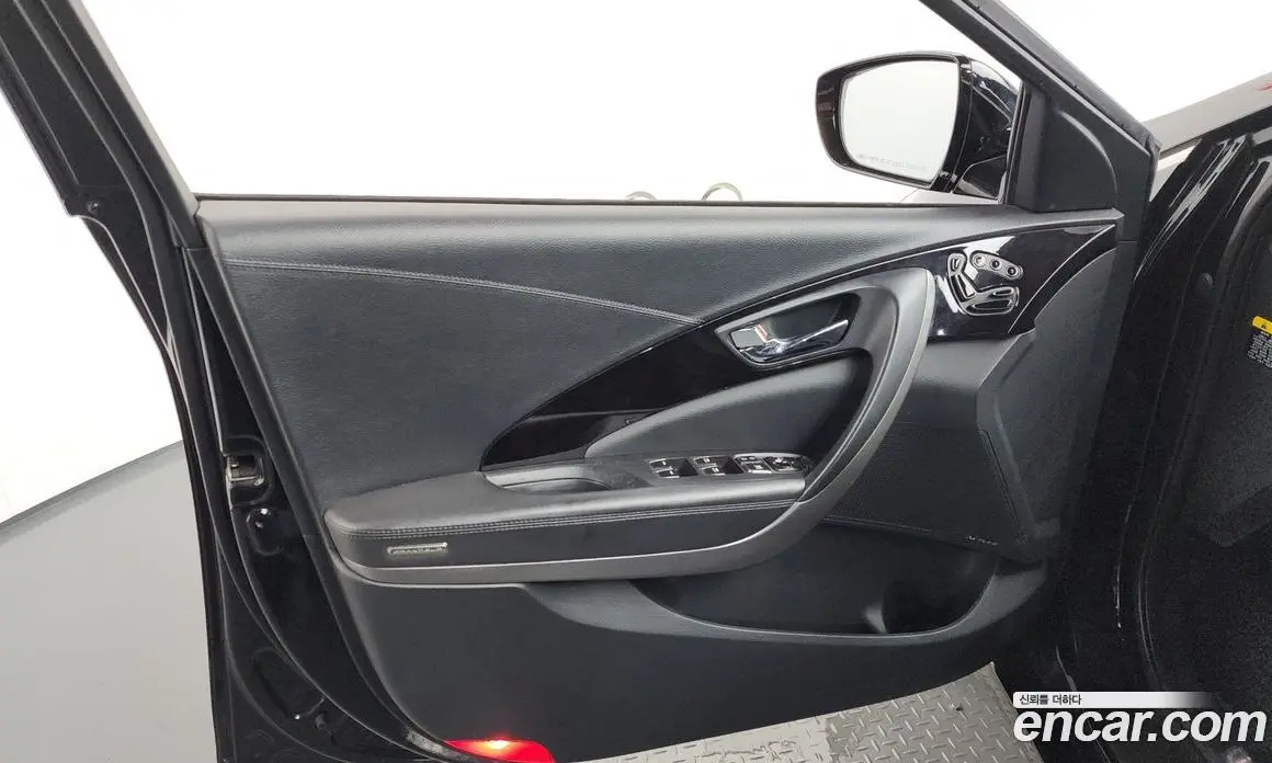 Hyundai Grandeur 2013 3.0 автомат (гидро), фото 14