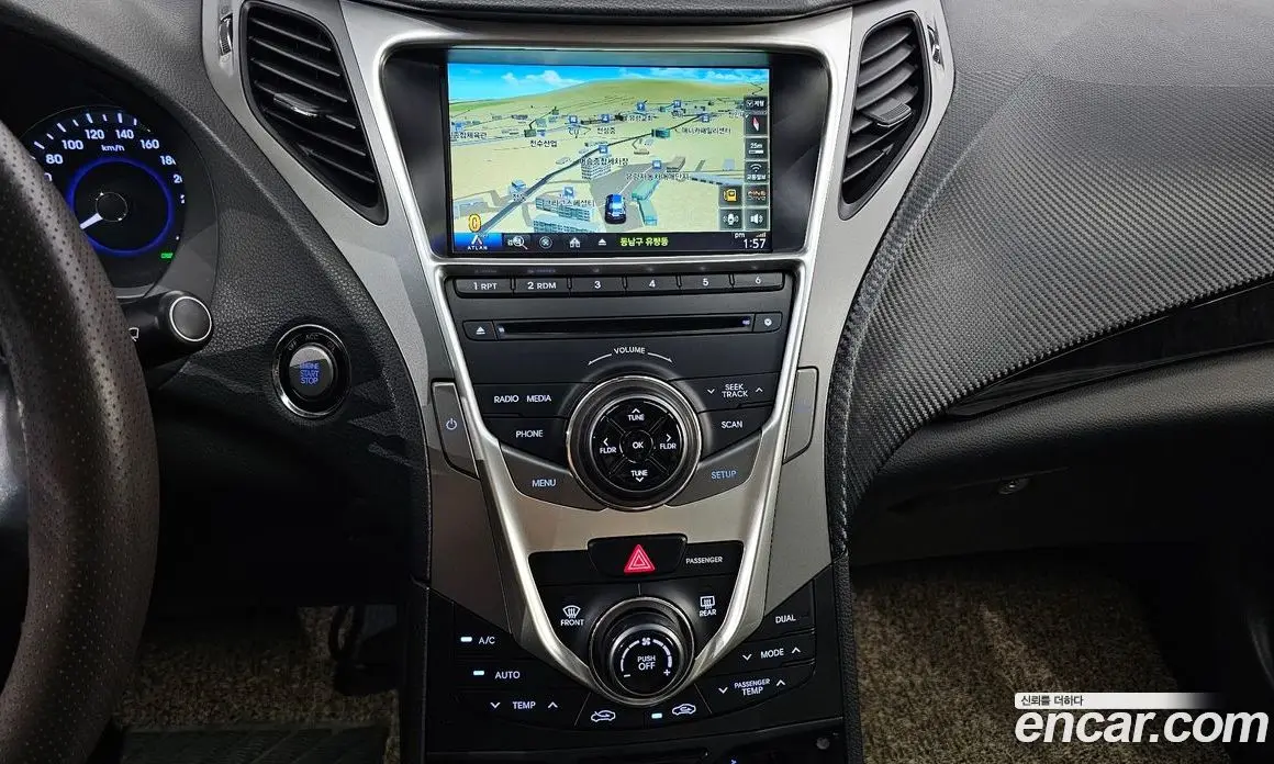 Hyundai Grandeur 2013 3.0 автомат (гидро), фото 16