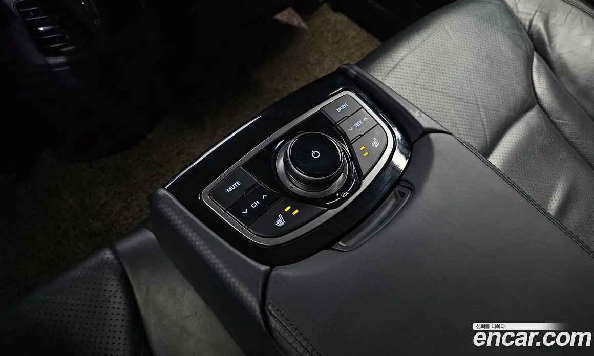 Hyundai Grandeur 2013 3.0 автомат (гидро), фото 19