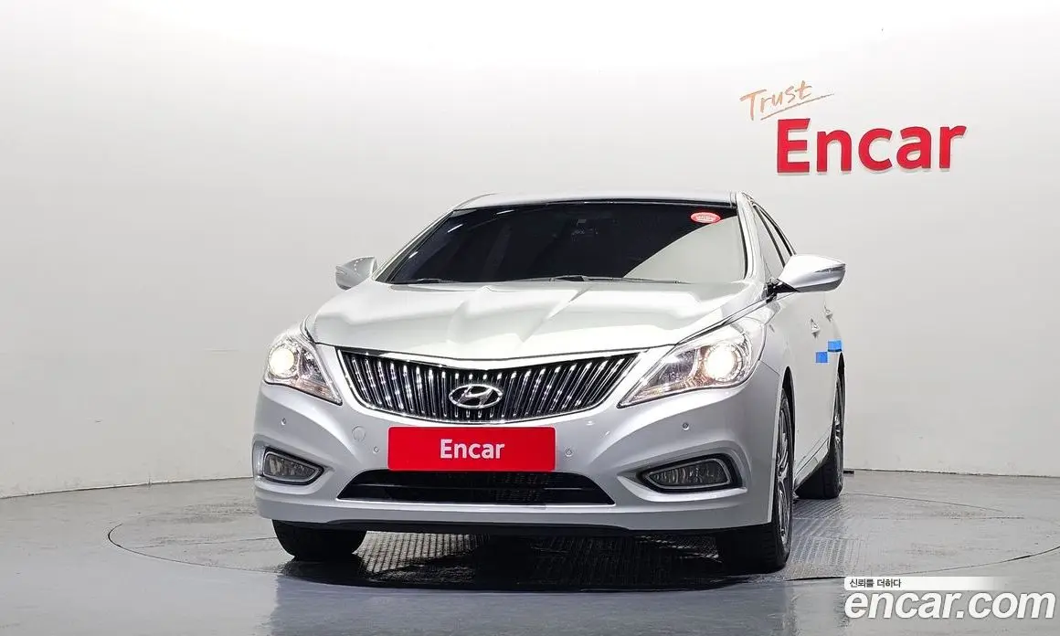 Hyundai Grandeur 2013 3.0 автомат (гидро), фото 3