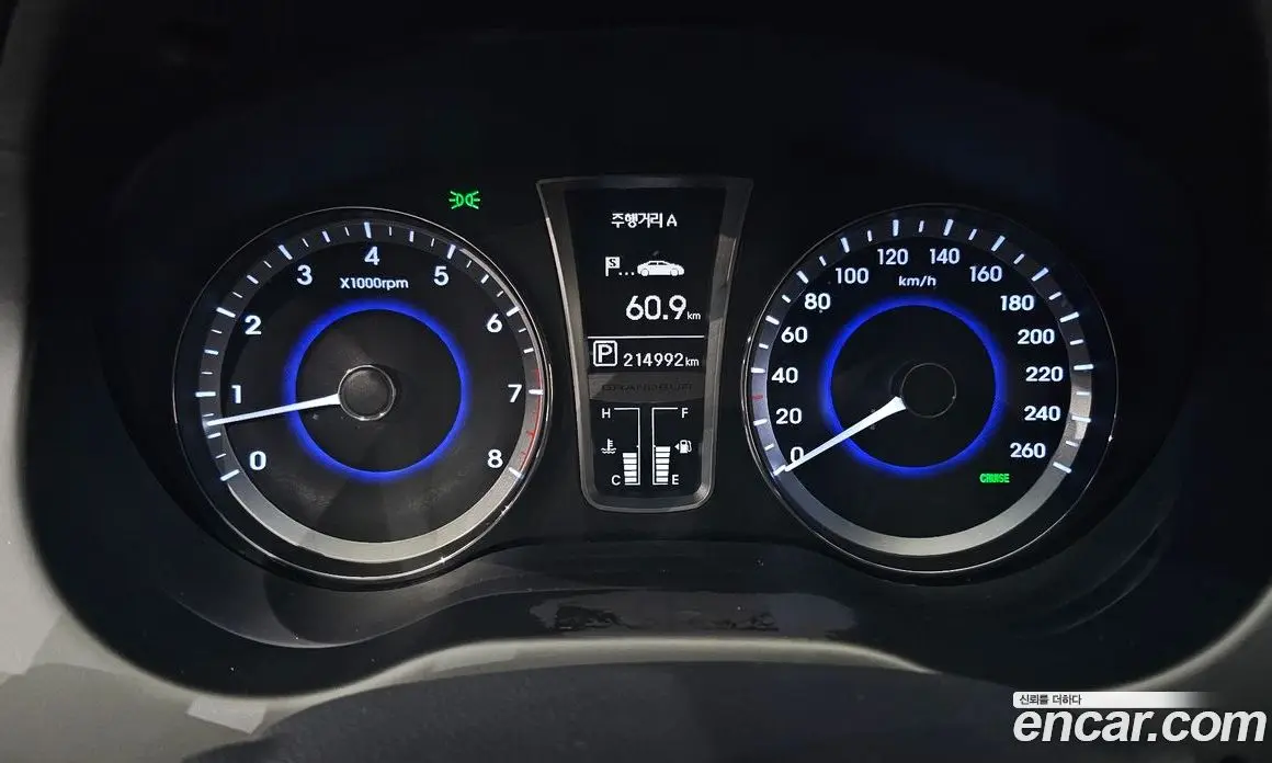 Hyundai Grandeur 2013 3.0 автомат (гидро), фото 8