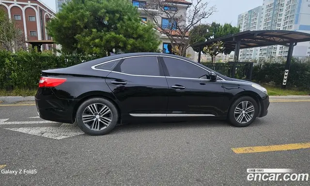 Hyundai Grandeur 2013 3.0 автомат (гидро), миниатюра 3 Hyundai Grandeur 2013 3.0 автомат (гидро), миниатюра 3