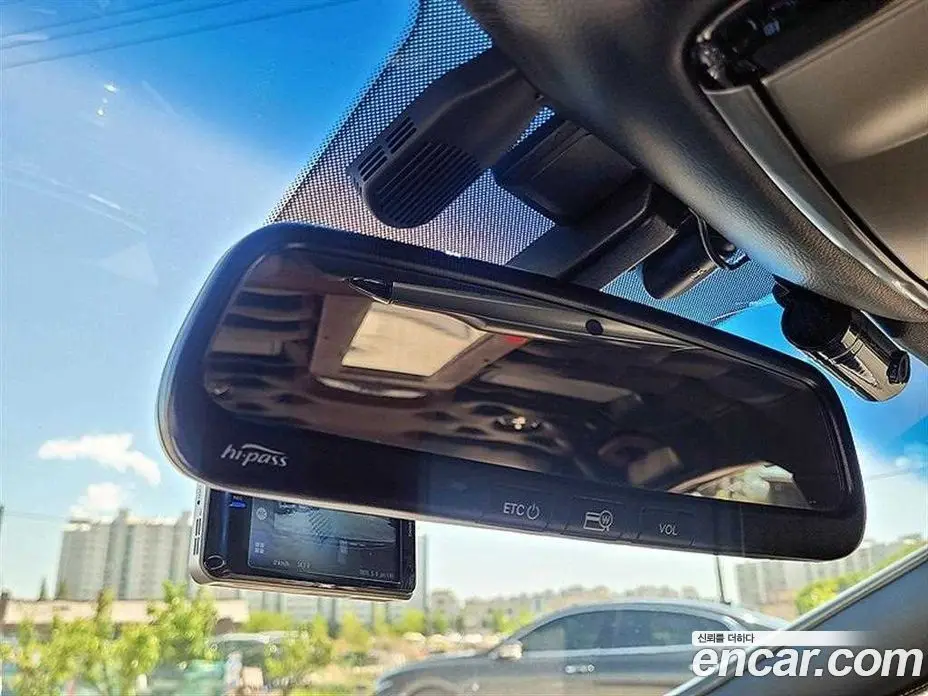 Hyundai Grandeur 2014 3.0 автомат (гидро), фото 16