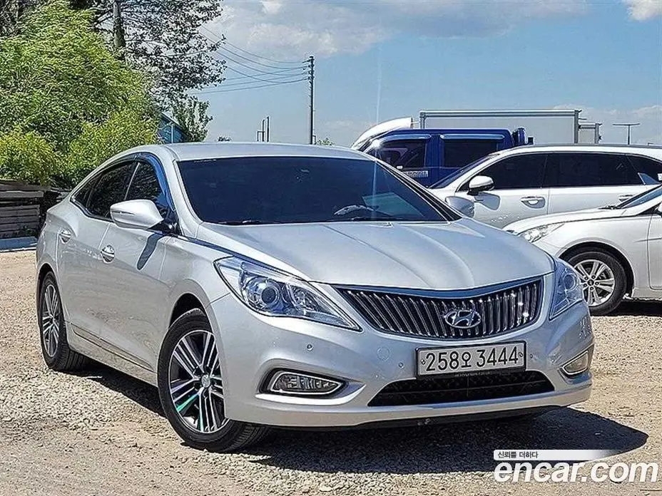 Hyundai Grandeur 2014 3.0 автомат (гидро), фото 3