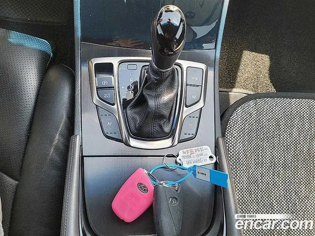 Hyundai Grandeur 2014 3.0 автомат (гидро), миниатюра 10