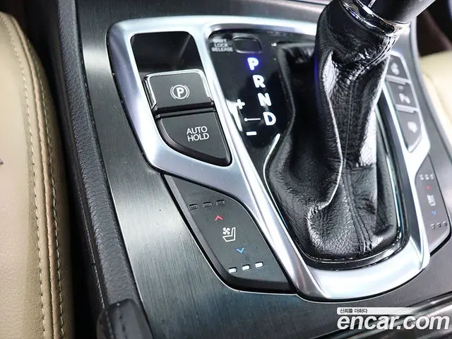 Hyundai Grandeur 2014 2.4 автомат (гидро), миниатюра 12
