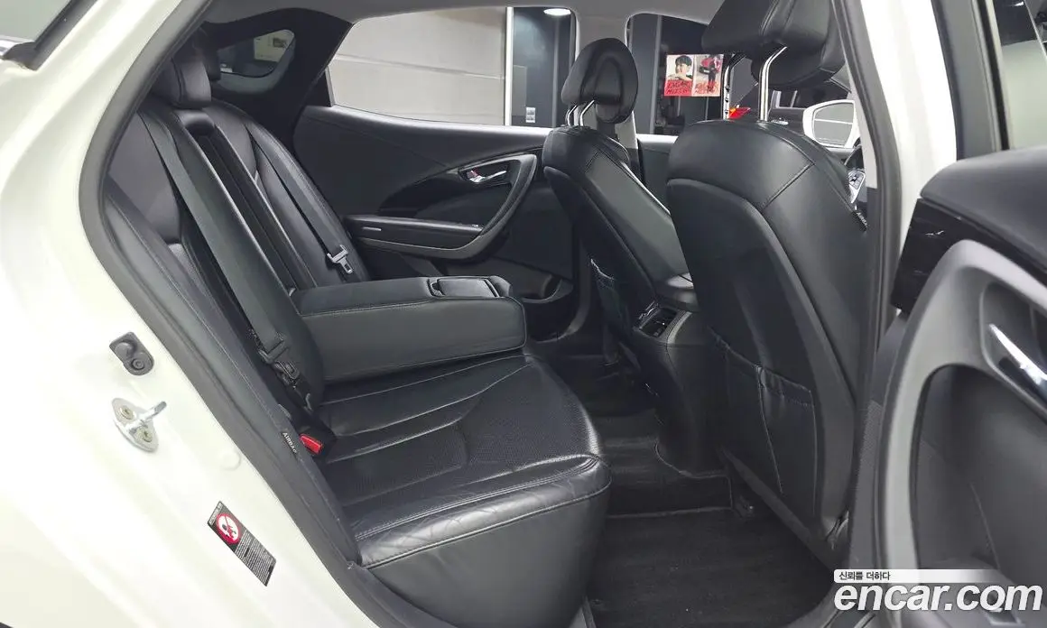 Hyundai Grandeur 2015 3.0 автомат (гидро), фото 18