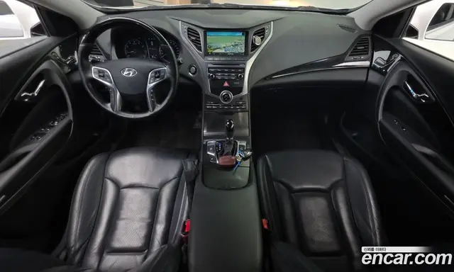 Hyundai Grandeur 2015 3.0 автомат (гидро), миниатюра 10