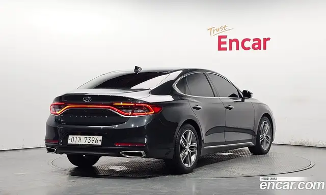 Hyundai Grandeur 2017 3.0 автомат (гидро), миниатюра 2
