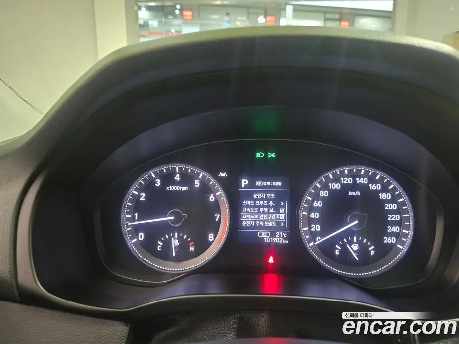 Hyundai Grandeur 2017 2.4 автомат (гидро), фото 5