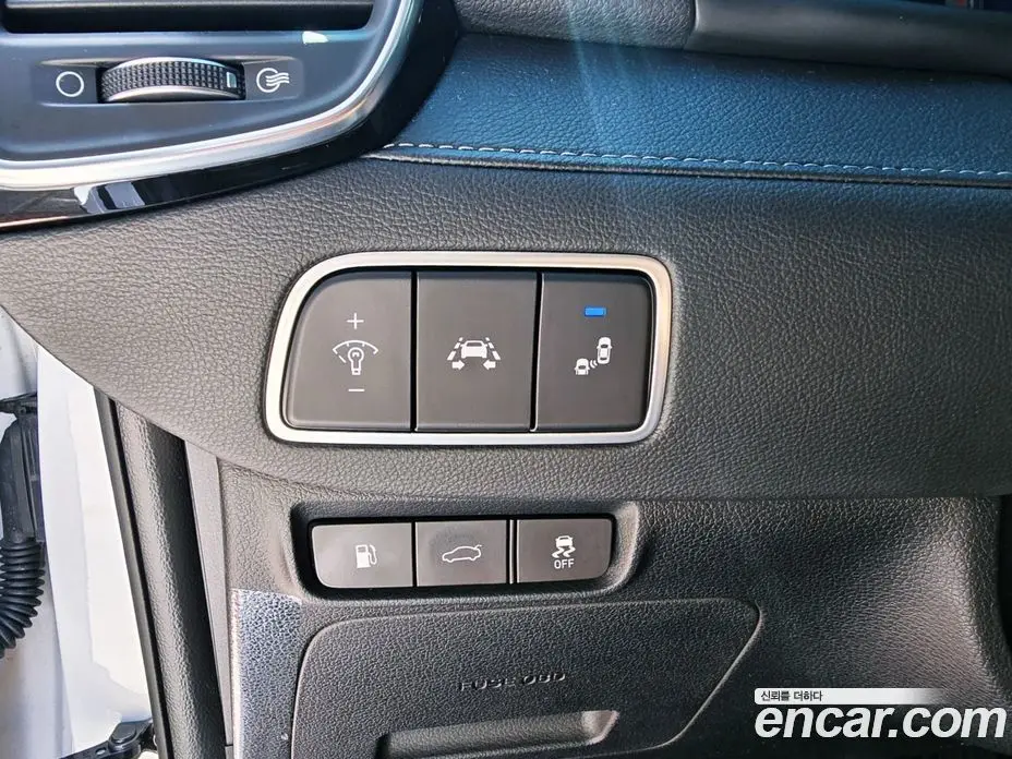 Hyundai Grandeur 2017 2.4 автомат (гидро), фото 13