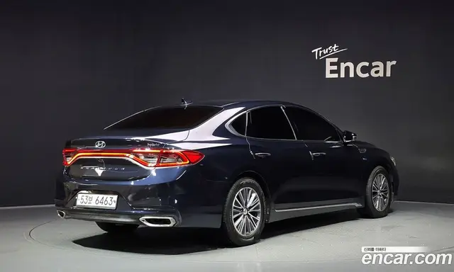 Hyundai Grandeur 2017 2.4 автомат (гидро), миниатюра 2