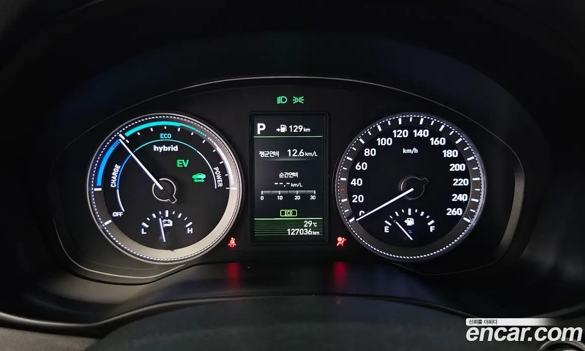 Hyundai Grandeur 2017 2.4 автомат (гидро), фото 11