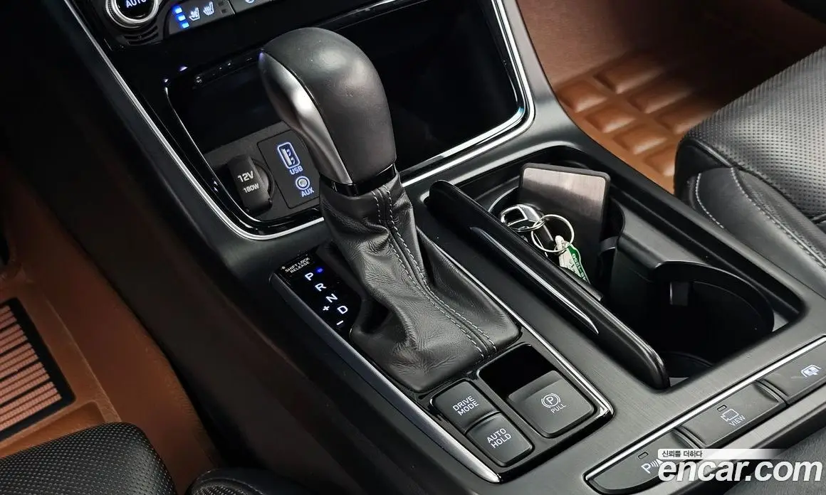 Hyundai Grandeur 2017 2.4 автомат (гидро), фото 12