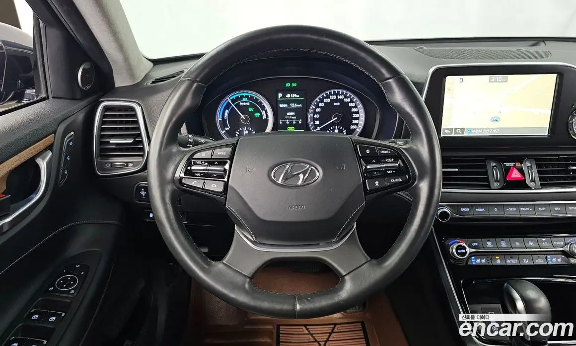 Hyundai Grandeur 2017 2.4 автомат (гидро), фото 19