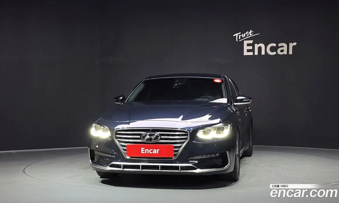 Hyundai Grandeur 2017 2.4 автомат (гидро), фото 3