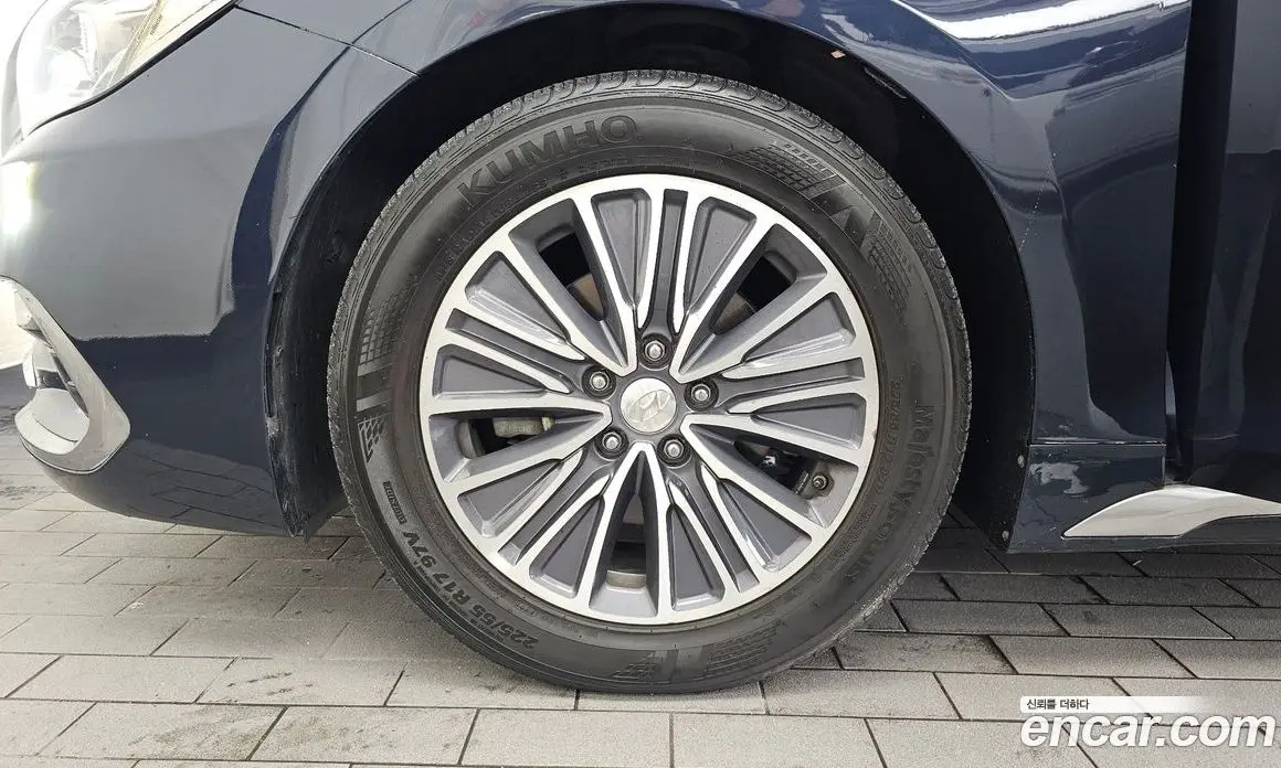 Hyundai Grandeur 2017 2.4 автомат (гидро), фото 5