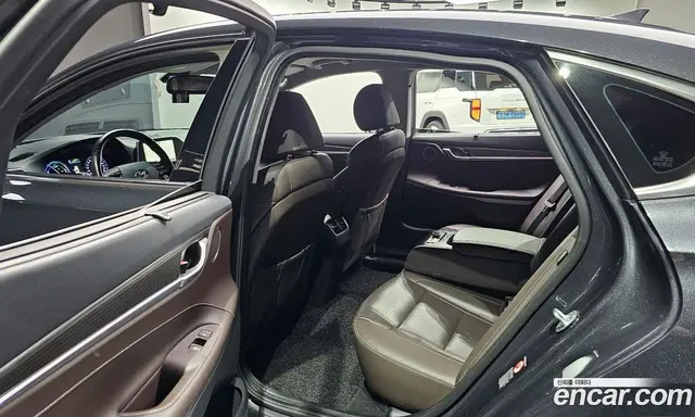 Hyundai Grandeur 2017 2.4 автомат (гидро), миниатюра 12
