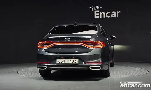 Hyundai Grandeur 2017 2.4 автомат (гидро), миниатюра 4