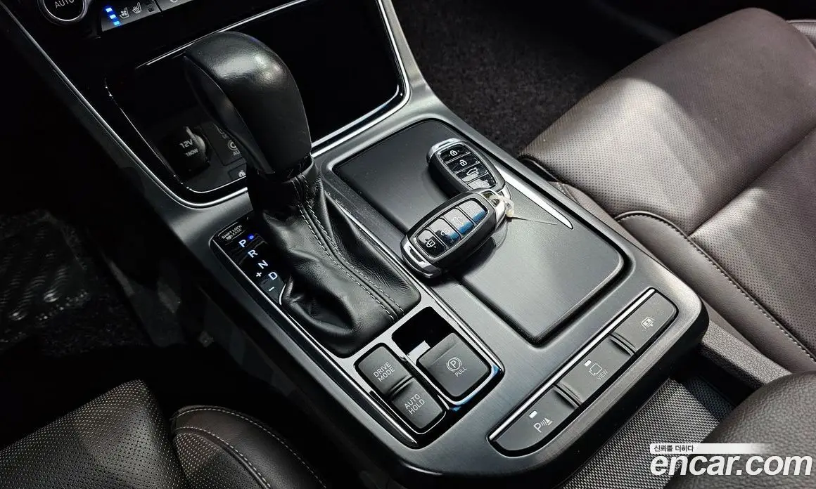 Hyundai Grandeur 2017 2.4 автомат (гидро), фото 9