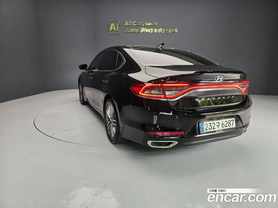 Hyundai Grandeur 2017 2.4 автомат (гидро), фото 16