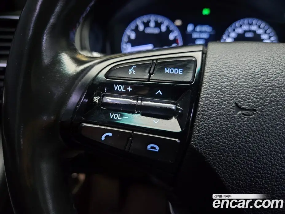 Hyundai Grandeur 2017 2.4 автомат (гидро), фото 3