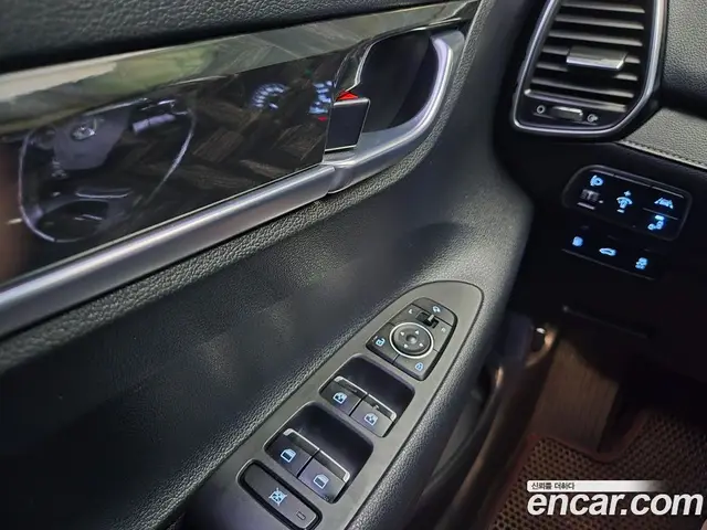 Hyundai Grandeur 2017 2.4 автомат (гидро), миниатюра 6