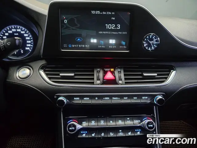 Hyundai Grandeur 2017 2.4 автомат (гидро), миниатюра 7