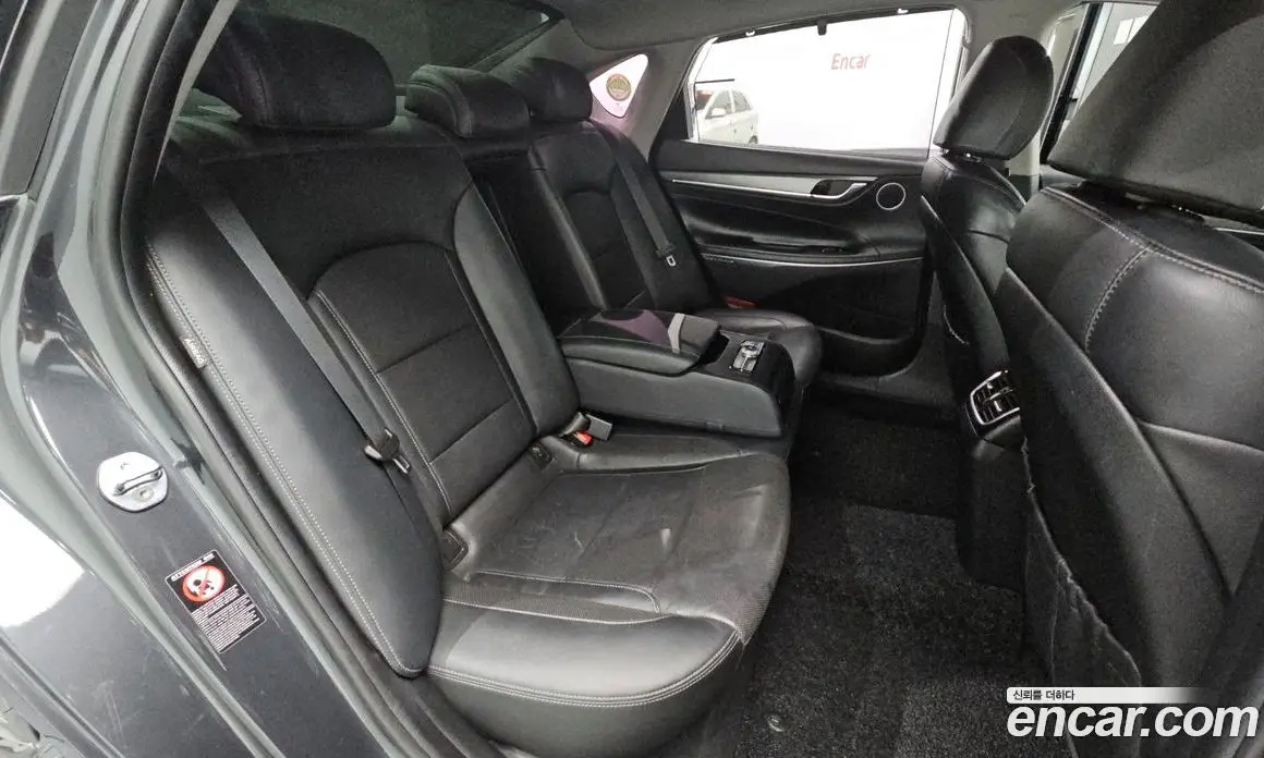 Hyundai Grandeur 2017 3.0 автомат (гидро), фото 16