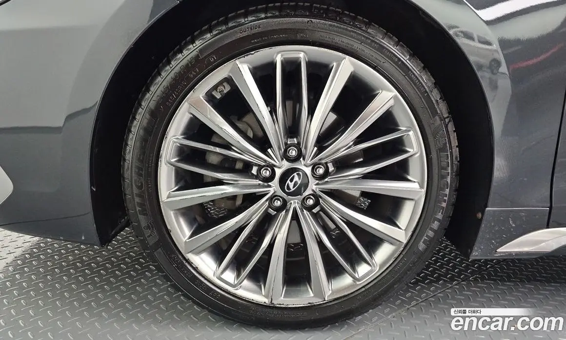 Hyundai Grandeur 2017 3.0 автомат (гидро), фото 4