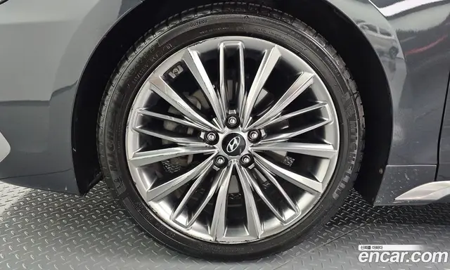 Hyundai Grandeur 2017 3.0 автомат (гидро), миниатюра 4
