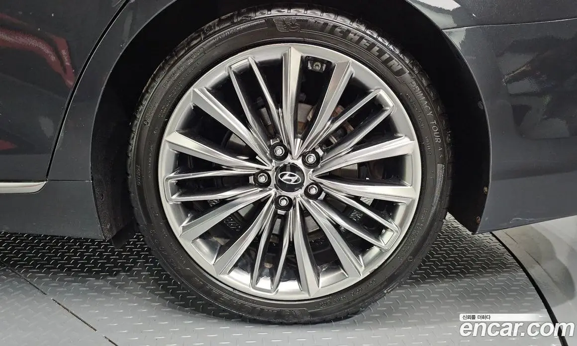Hyundai Grandeur 2017 3.0 автомат (гидро), фото 6