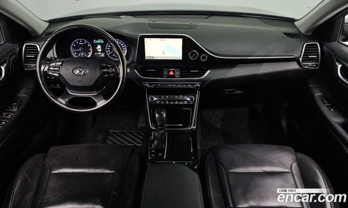 Hyundai Grandeur 2017 3.0 автомат (гидро), фото 9