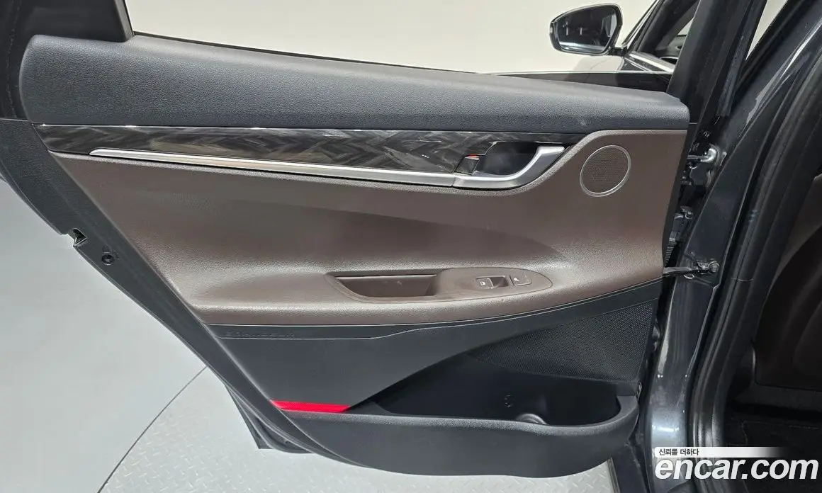 Hyundai Grandeur 2018 2.4 автомат (гидро), фото 15