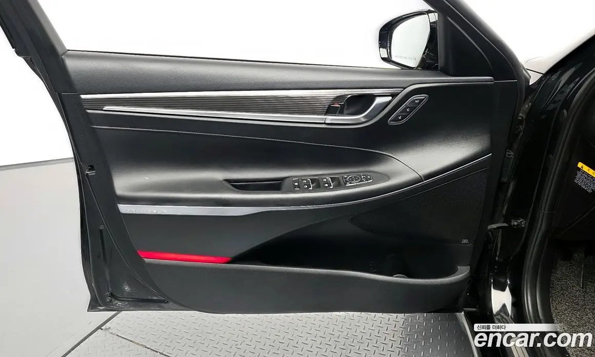 Hyundai Grandeur 2018 2.2 автомат (гидро), фото 14