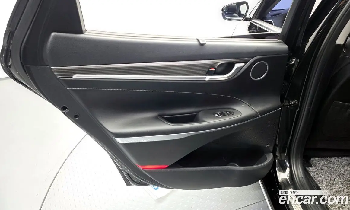 Hyundai Grandeur 2018 2.2 автомат (гидро), фото 15