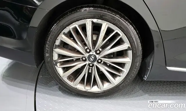 Hyundai Grandeur 2018 2.2 автомат (гидро), миниатюра 5