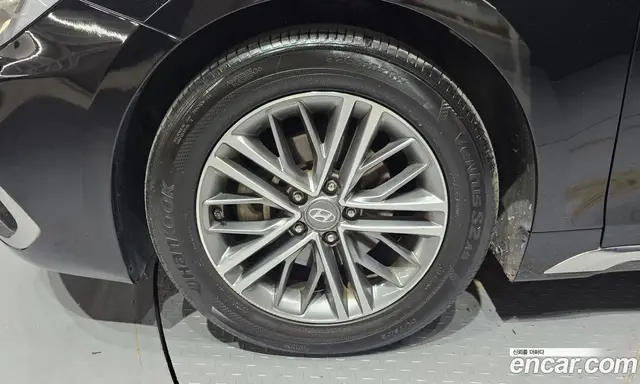 Hyundai Grandeur 2018 2.4 автомат (гидро), миниатюра 5 Hyundai Grandeur 2018 2.4 автомат (гидро), миниатюра 5