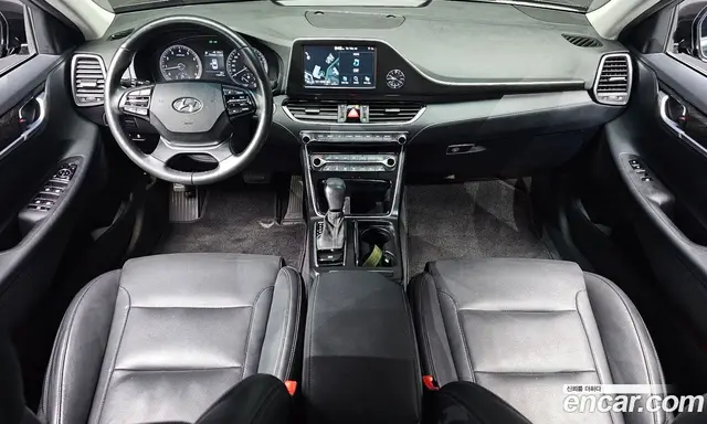 Hyundai Grandeur 2018 2.4 автомат (гидро), миниатюра 7 Hyundai Grandeur 2018 2.4 автомат (гидро), миниатюра 7