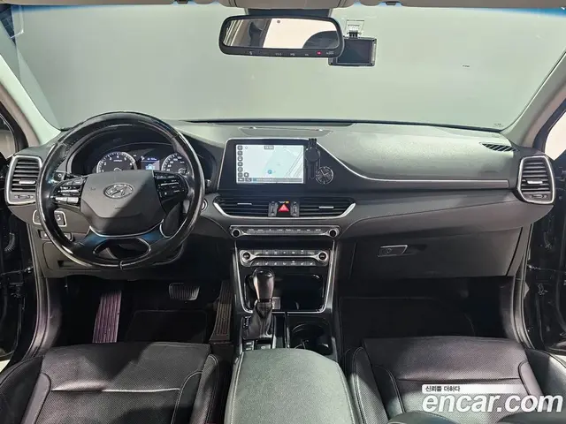 Hyundai Grandeur 2018 2.4 автомат (гидро), миниатюра 7