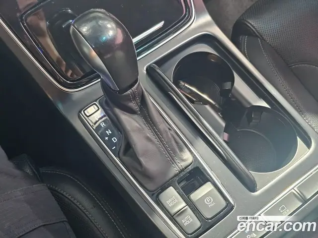 Hyundai Grandeur 2018 2.4 автомат (гидро), миниатюра 9