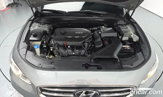 Hyundai Grandeur 2018 2.4 автомат (гидро), миниатюра 6
